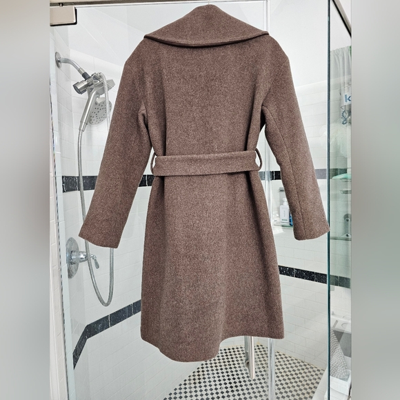 Reformation Kerri wrap coat - Picture 6 of 13